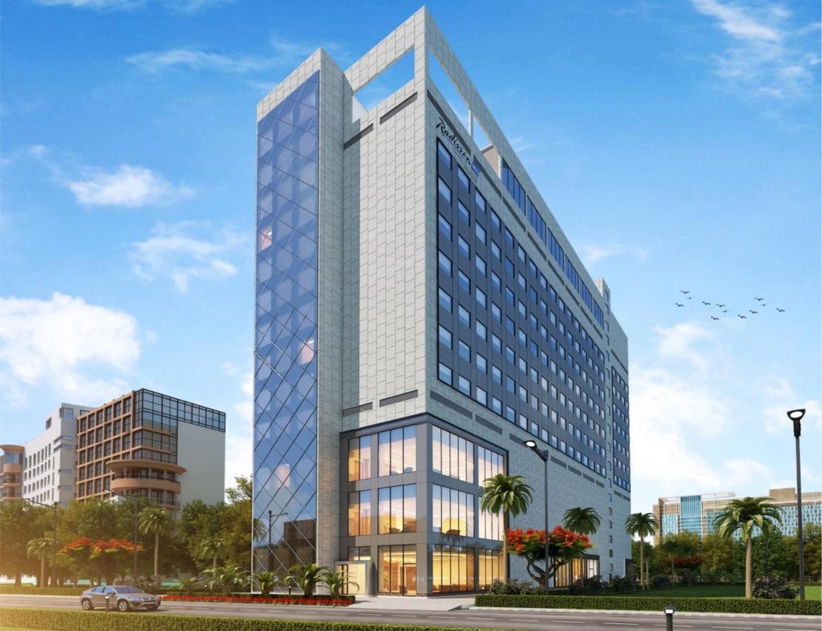 מלון גאזיאבאד Radisson Blu Towers Kaushambi Delhi Ncr מראה חיצוני תמונה The hotel's rendering